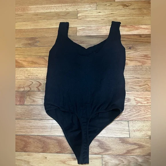 Free People Intimately Black Sleeveless Body Suit Stretch‎ M/L - Picture 3 of 4